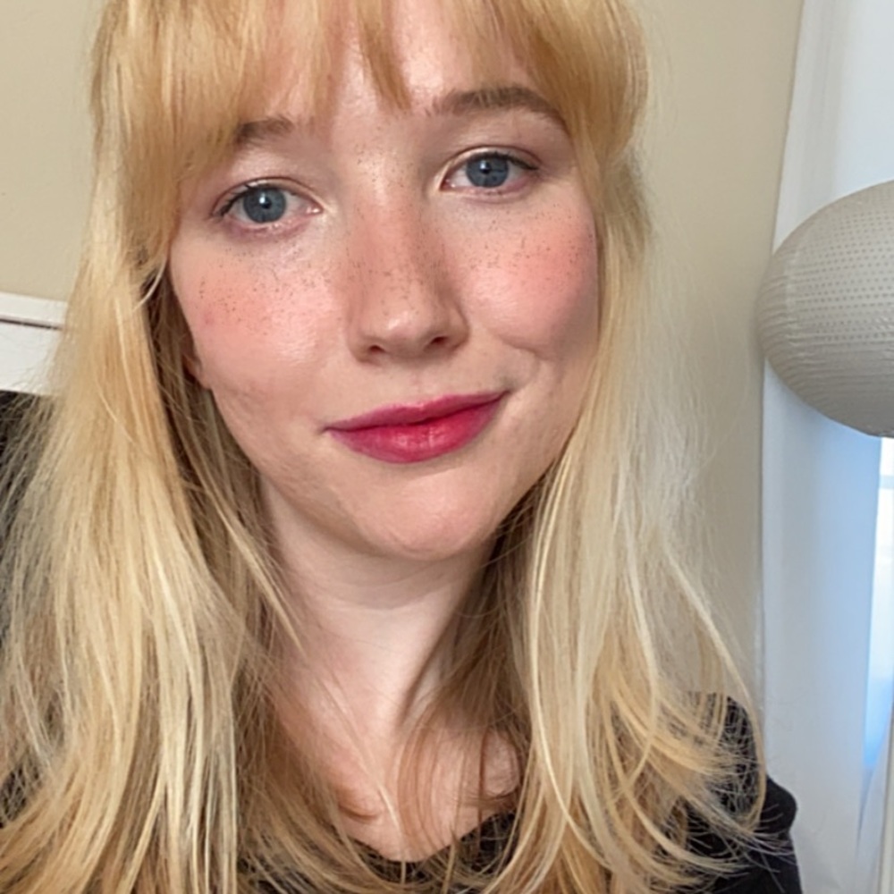 Meet your Posher, Eve